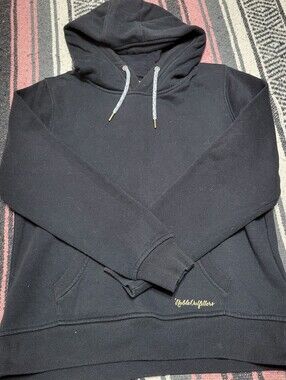 noble outfitters hoodie